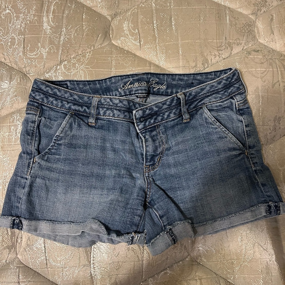 Shorts - Picture 2 of 2